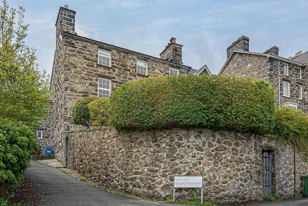 Dolgellau Townhouse 2 Minutes To Town & Mountains Βίλα Εξωτερικό φωτογραφία